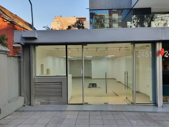Local Comercial Con Terraza  Apto Para Diversos Rubros
