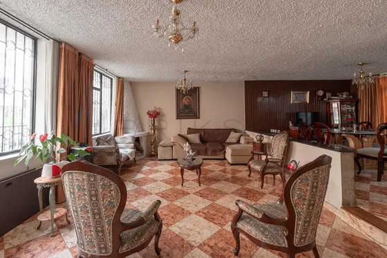 Casa En Venta En El Batán Ii  Sector. Cod V3961