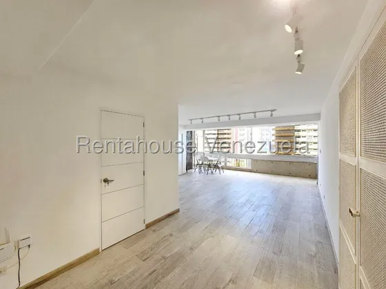 Apartamento En Venta En Camuri Grande Mls 25-21885 Yf
