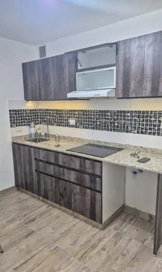 Excelente Depto 2 Amb En Castelar, Con Entrada De Auto