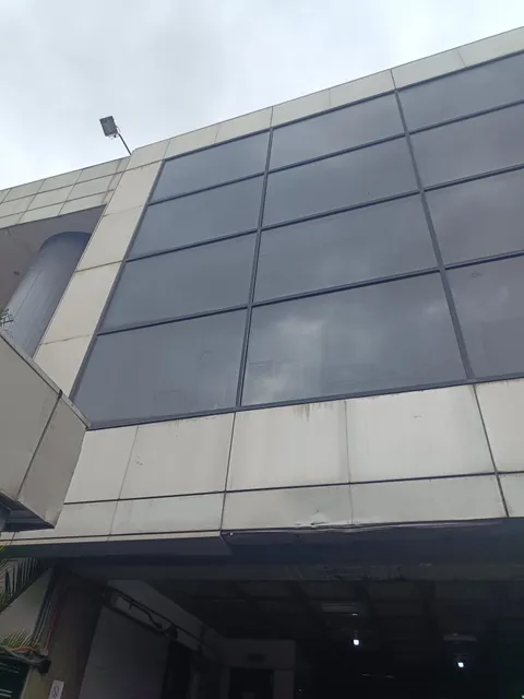 La Urbina, Alquiler De Pisos Industriales Desde 800 M2 Alquila Los Metros Que Necesites.