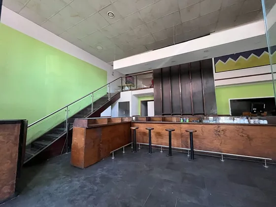 Local Comercial En Plaza Sotomayor Valparaíso