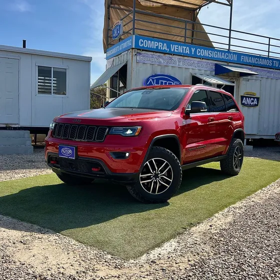 Jeep Grand Cherokee 5p Trailhawk V8/5.7 Aut
