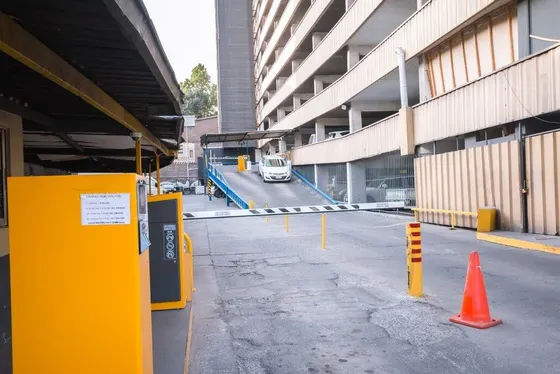 Venta Estacionamiento En Santiago Centro