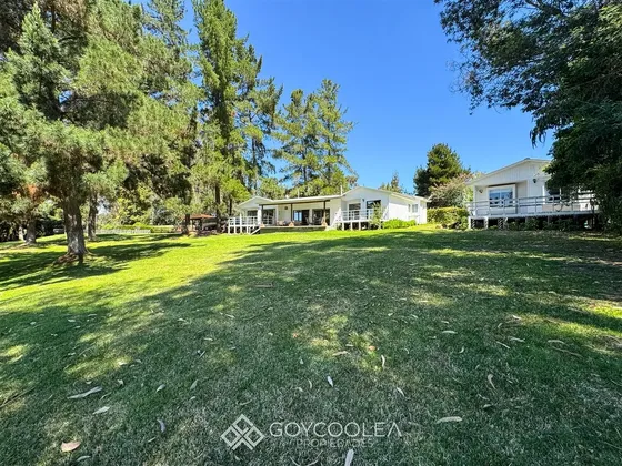 Casa En Venta De 6 Dorm. En Las Cabras