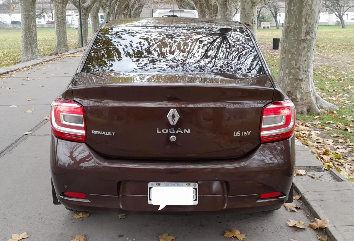 Renault Logan 1.6 Privilege Plus 105cv535803837117245444