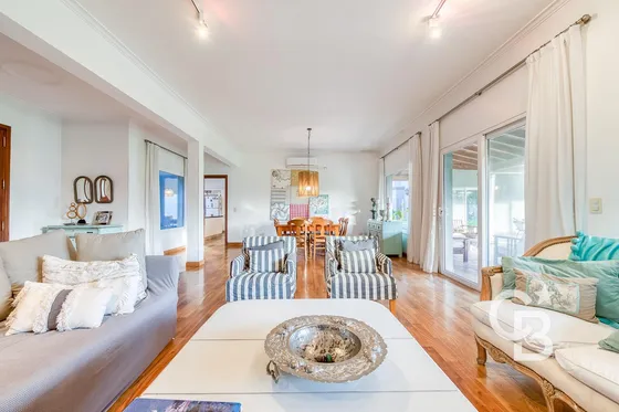 Casa En Venta -10 Ambientes-estancias Del Pilar