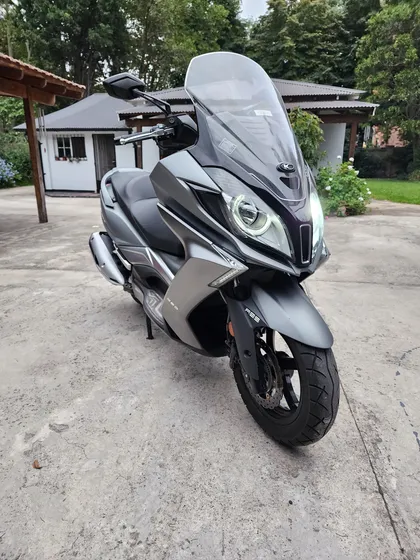 Vendo Kynco Downtown 350i Abs Impecable, Nada Por Hacerle