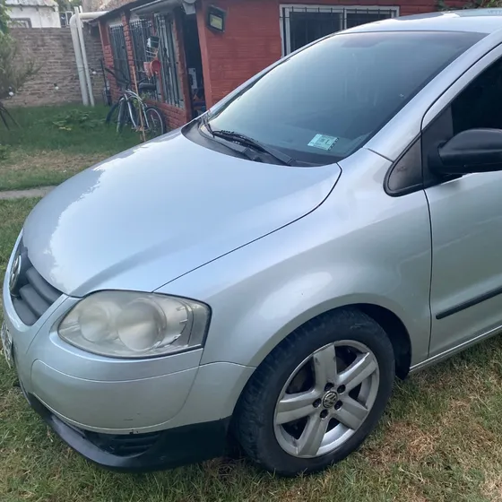 Volkswagen Fox 1.6 Comfortline 70a 5 P