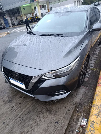 Nissan Sentra 2.0 Advance Cvt