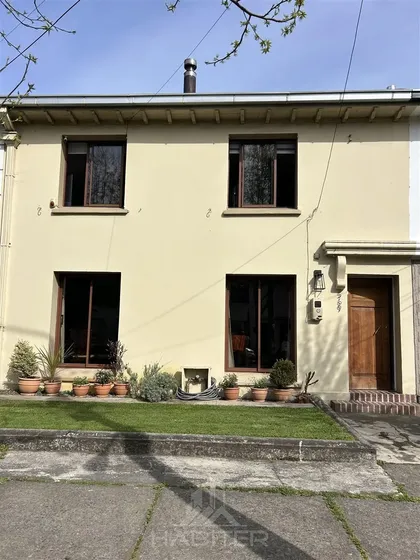 Casa En Venta De 3 Dorm. En Los Angeles
