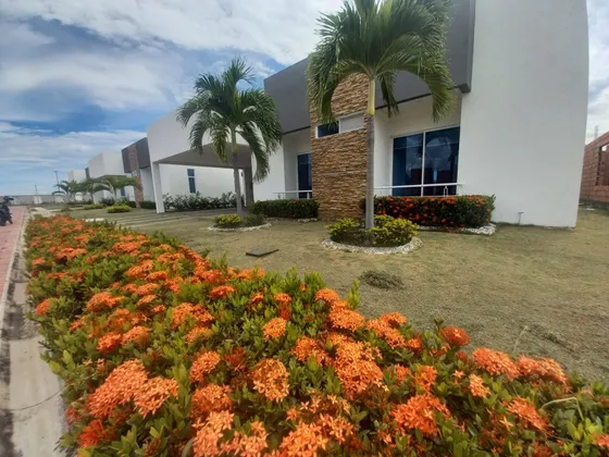 Ganga, Moderna Casa Campestre Con Piscina Privada .