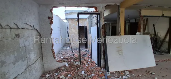 Casa En Venta En Urb Los Libertadores Barquisimeto Asesora Mp