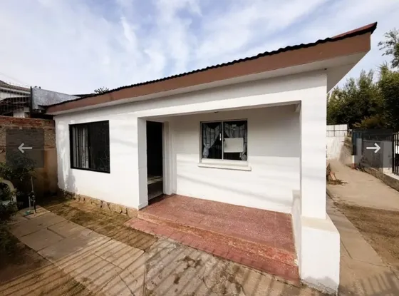 Casa Solida En Excelente Sector