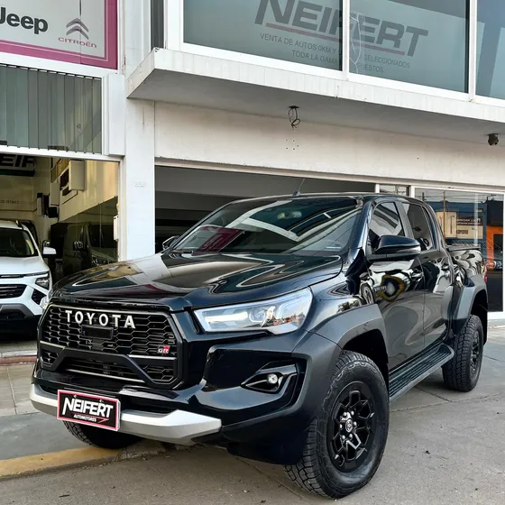 Toyota Hilux Pick-up 2.8 Cd Gr-sport 224cv 4x4 At