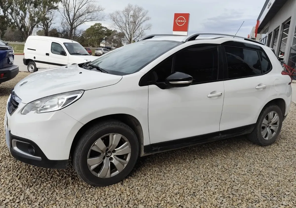 Peugeot 2008 1.6 Allure65559236392065121