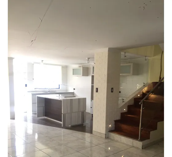 Hermosa Casa De Venta San Rafael (valle De Los Chillos) Negociable