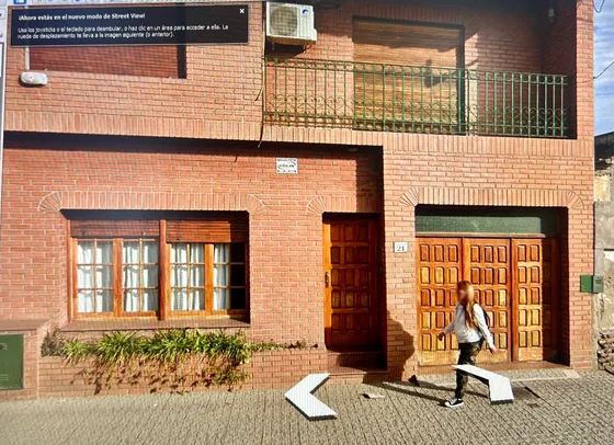 Casa En Venta De 5 Dormitorios Gge Doble Pasante En Villa Mitre U$s 110.000