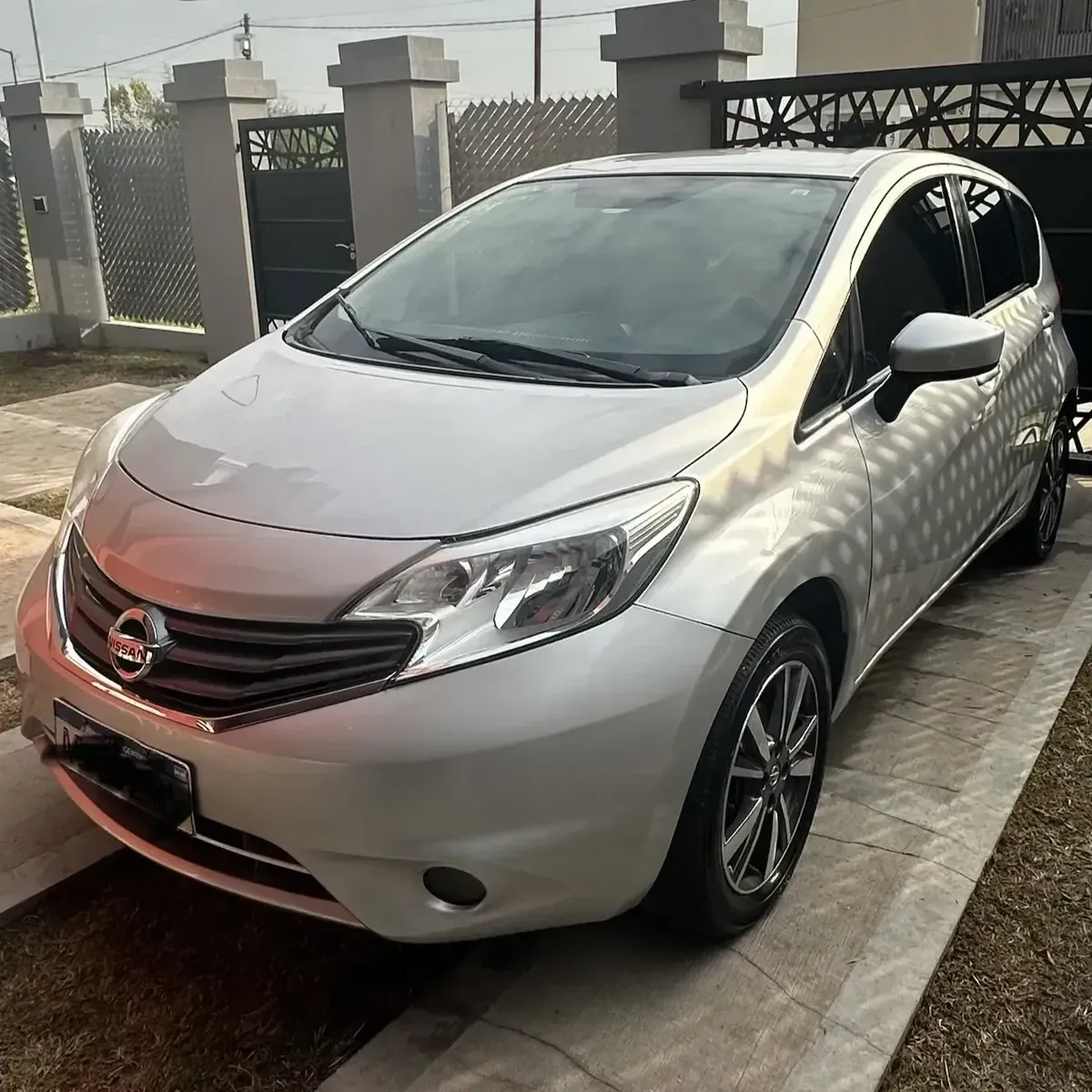 Nissan Note 1.6 Exclusive 110cv Cvt