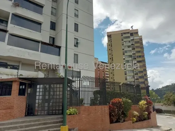 Kg Apartamento En Alquiler. Guaicay Yg 26-567