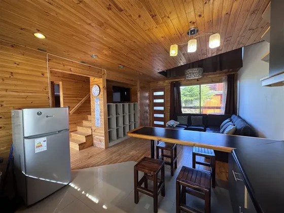 Casa En Venta De 2 Dorm. En Pichilemu