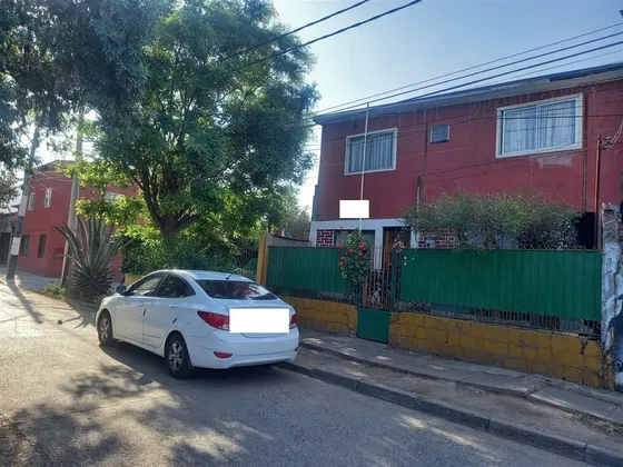 Casa En Venta De 9 Dormitorios En Conchalí