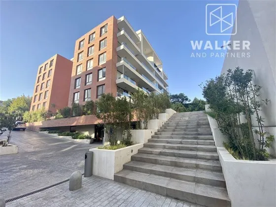 Departamento En Venta De 2 Dorm. En Lo Barnechea