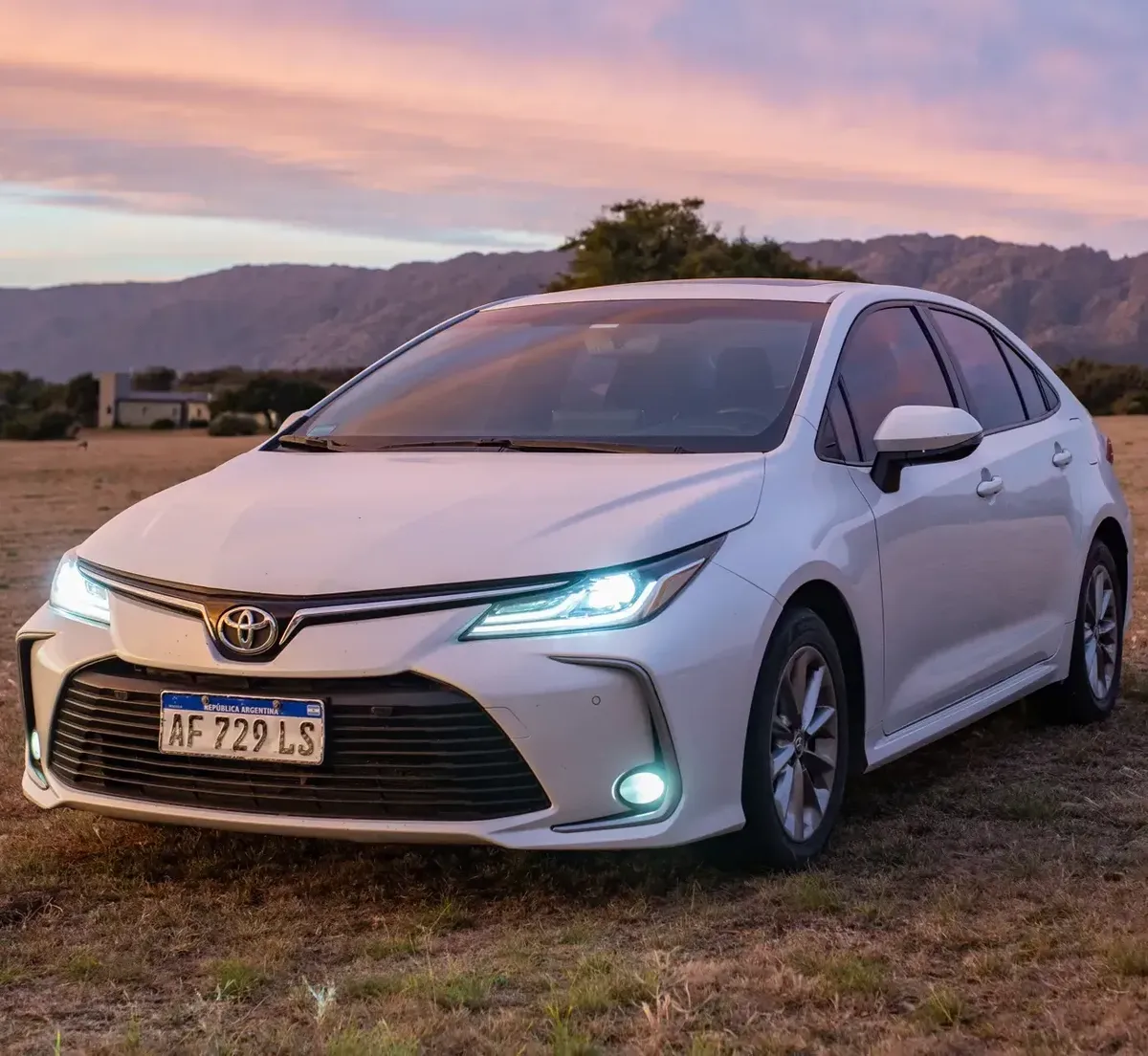 Toyota Corolla 2.0 Xei CVT 171 HP