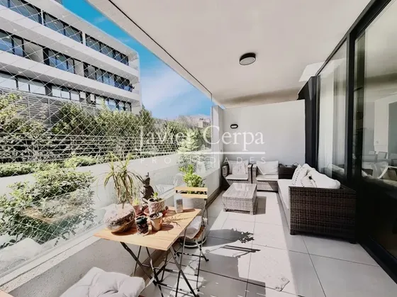 Duplex Primer Piso Con Jardin Propio