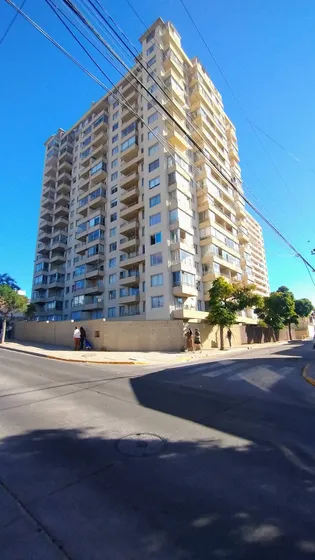 Arriendo Hermoso Departamento Amoblado C° Placeres
