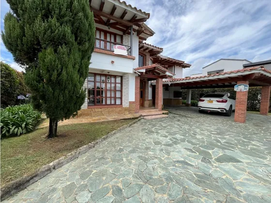 Casa En Arriendo En Rionegro Sector Gualanday