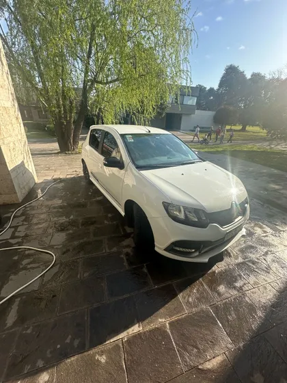 Renault Sandero 2.0 Rs 145cv