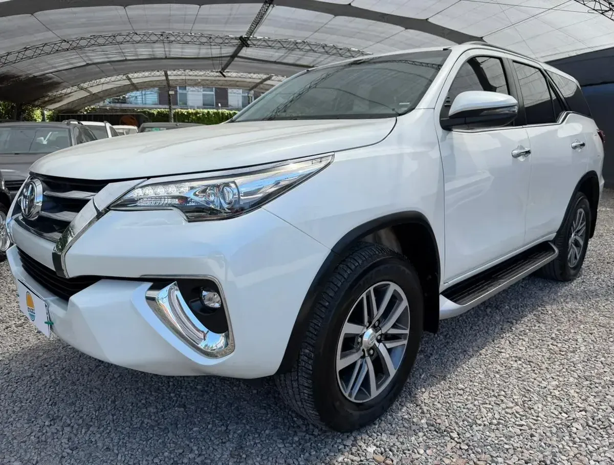 Toyota SW4 2.8 SRX 204 HP 4×4 7-Speed Automatic Transmission
