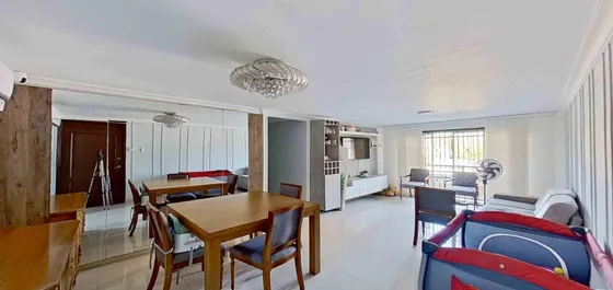 En Venta Apartamento Boulevard Santa Barbara (18675).