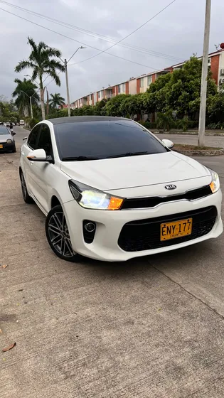 Kia Rio 1.368 Cc