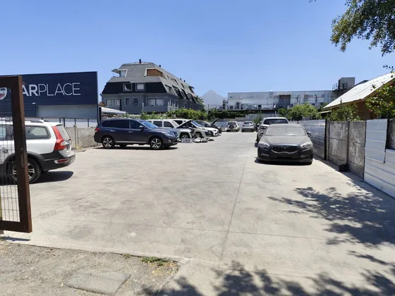 Venta De Propiedad Comercial En Lo Barnechea