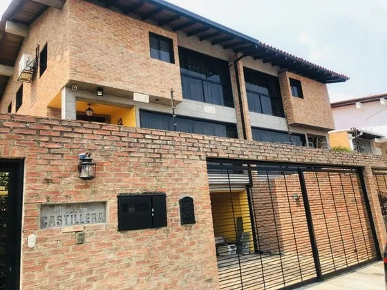 Hermosa Casa En Alto Prado, En Alquiler