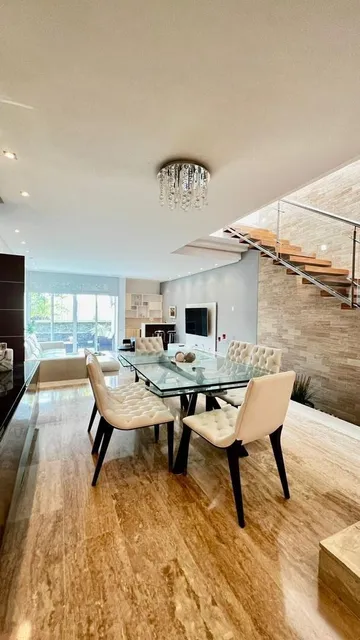Lujoso Town House En Venta O Alquiler En Urbanizacion La Viña Valencia. St