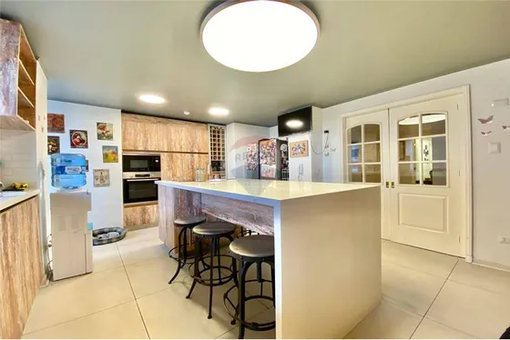 Gran Vista, Remodelado, 3d + Servicio