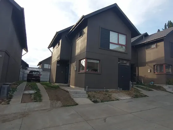 Arriendo Casa Condominio Laderas Los Angeles