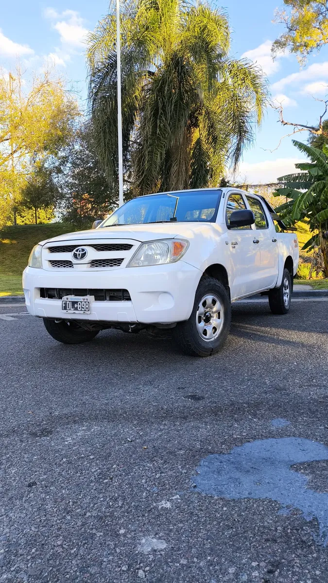 Toyota Hilux 2.5 Dx Pack 4x4 2005
