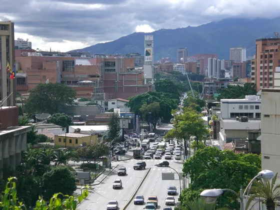 Edificio En Alquiler Ubicado En Las Mercedes 
