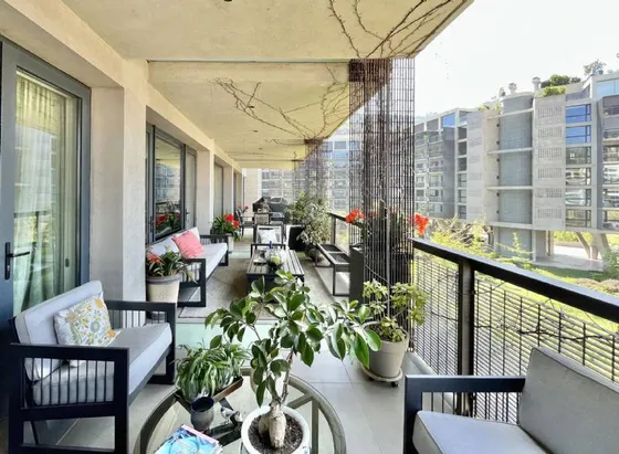 Espectacular Departamento Amoblado 250 Mt /100 Mt Terraza