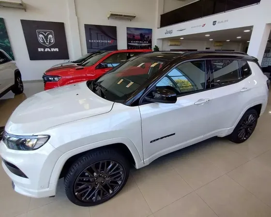 Jeep Compass 1.3 T270 Longitude Plus At6