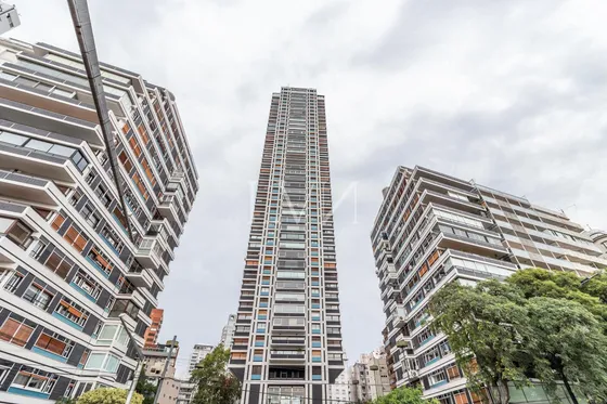 Venta/alquiler Departamento 8 Ambientes - Cañitas