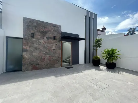 Se Vende Casa Nueva En Remate En Patzcuaro, En Fraccionamiento,