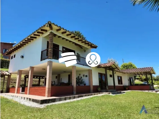Casa En Parcelación Sector La Macarena Rionegro