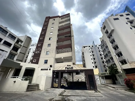 Apartamento En Venta Urb El Bosque, Maracy Obra Gris Negociable Y Con Financiamiento Con Planta Electrica Y Tanque Subterraneo Kg:25-2057