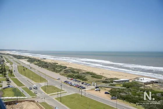 Le Parc Iii, Departamento De 3 Dormitorios En Venta, Punta Del Este