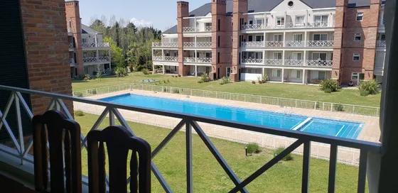 Departamento En Venta En Barrio Tortugas C.c, Pilar.